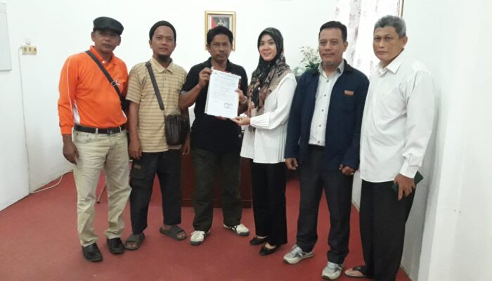 Kibarkan Bendera SWI di Kabupaten Aceh Tamiang, Ketua, Terima TKLKO dari Badan Kesbangpol Kabupaten Aceh Tamiang