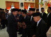 Pj. Bupati Asra Saksikan Pengukuhan Sumpah MPU Aceh Tamiang