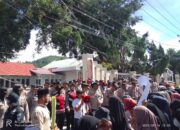 Ratusan Warga Geruduk Gedung DPRK Aceh Tengah Menuntut Keadilan Tentang Pembongkaran Cangkul Padang di Danau Lut Tawar