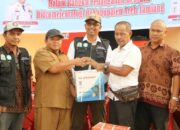 Baitul Mal Aceh – Aceh Tamiang Serahkan Bantuan Pemulihan Hunian